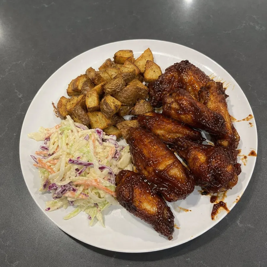 Ailes de poulet croustillantes, sauce BBQ maison