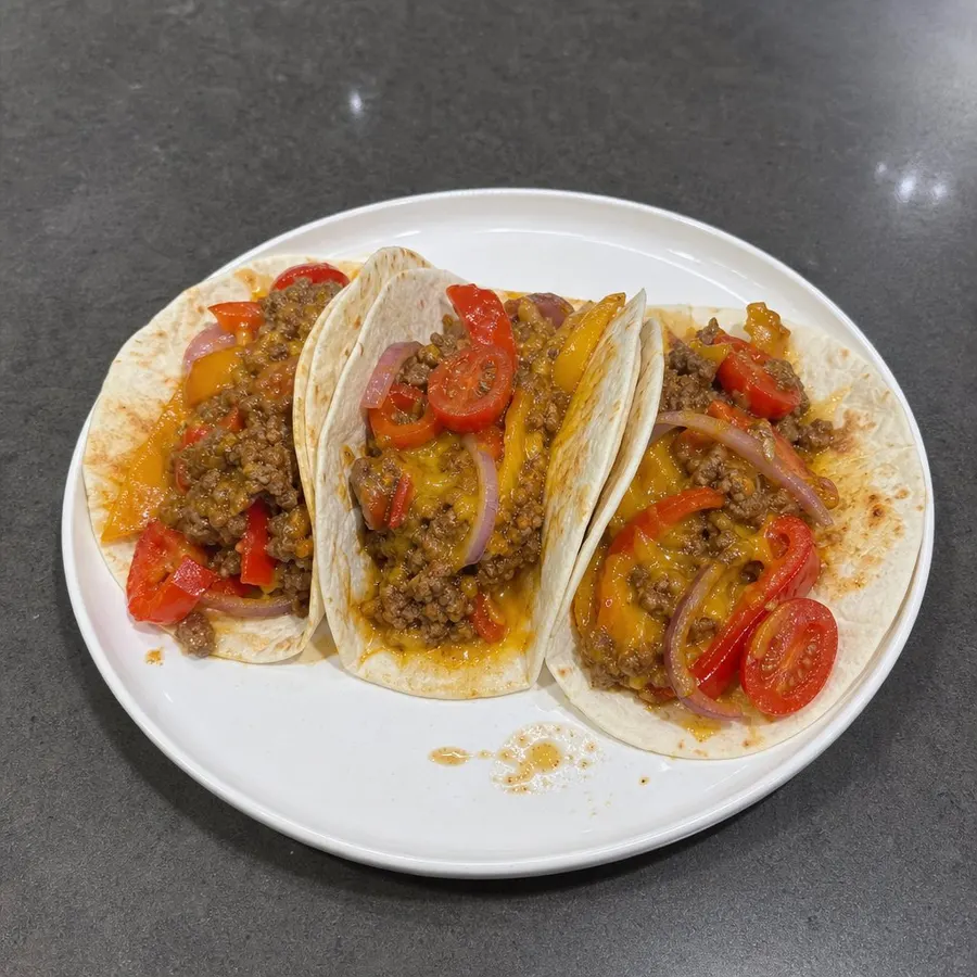Tacos de boeuf haché, poivrons et cheddar